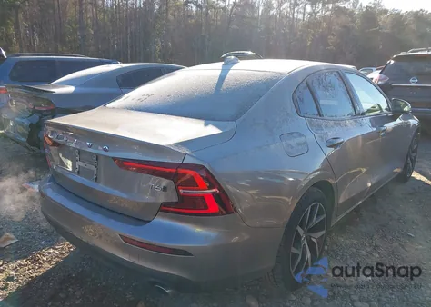 2019 Volvo S60 T6 Momentum from USA, damaged, VIN 7JRA22TKXKG017522